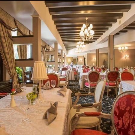 Alpin Resort Hotel - Apartamentele 2403-2404- Proprietate Administrata De Gazda Privata Пояна Брашов Екстериор снимка