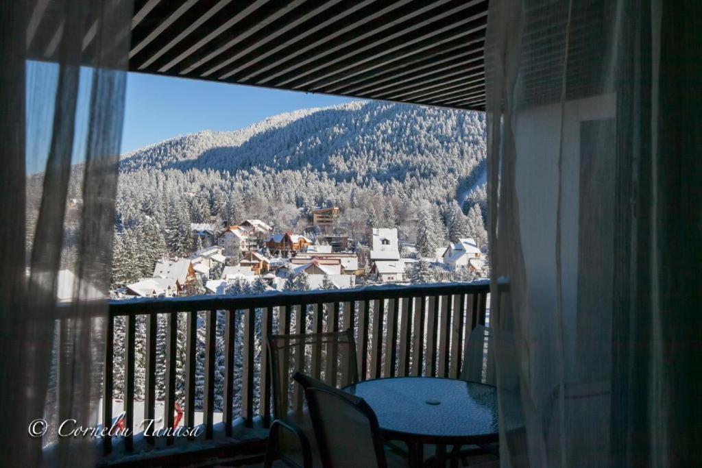 Alpin Resort Hotel - Apartamentele 2403-2404- Proprietate Administrata De Gazda Privata Пояна Брашов Екстериор снимка